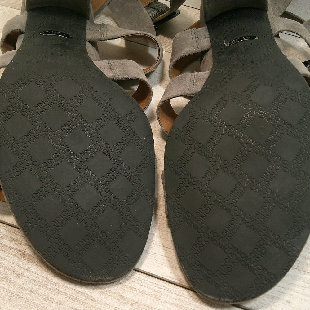 Vionic Blaire Gray Suede Strappy Block Heel Sandals Size 11 - Picture 12 of 12